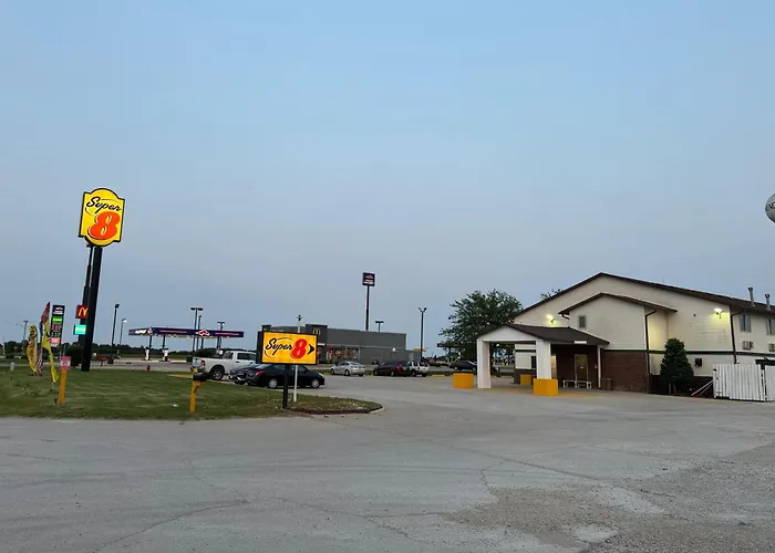 Super 8 By Wyndham I-39 Hotel Mendota
