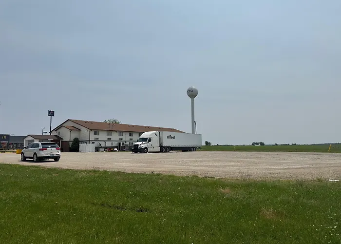 Super 8 By Wyndham I-39 2* Mendota